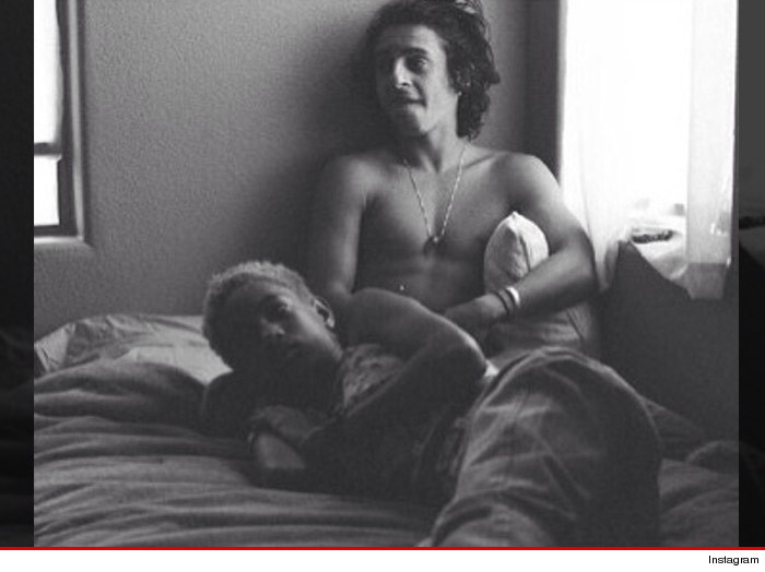 willow-smith-aries-instagram-4