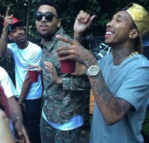 chris-brown-inside-the-party-06-480w (1)