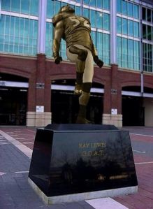 Ray Lewis statue