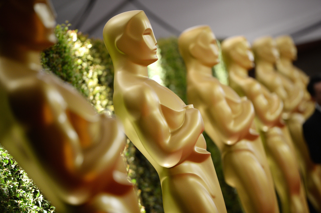 US-ENTERTAINMENT-GOVERNORS AWARDS