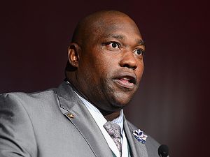 020215-sapp-warren-600