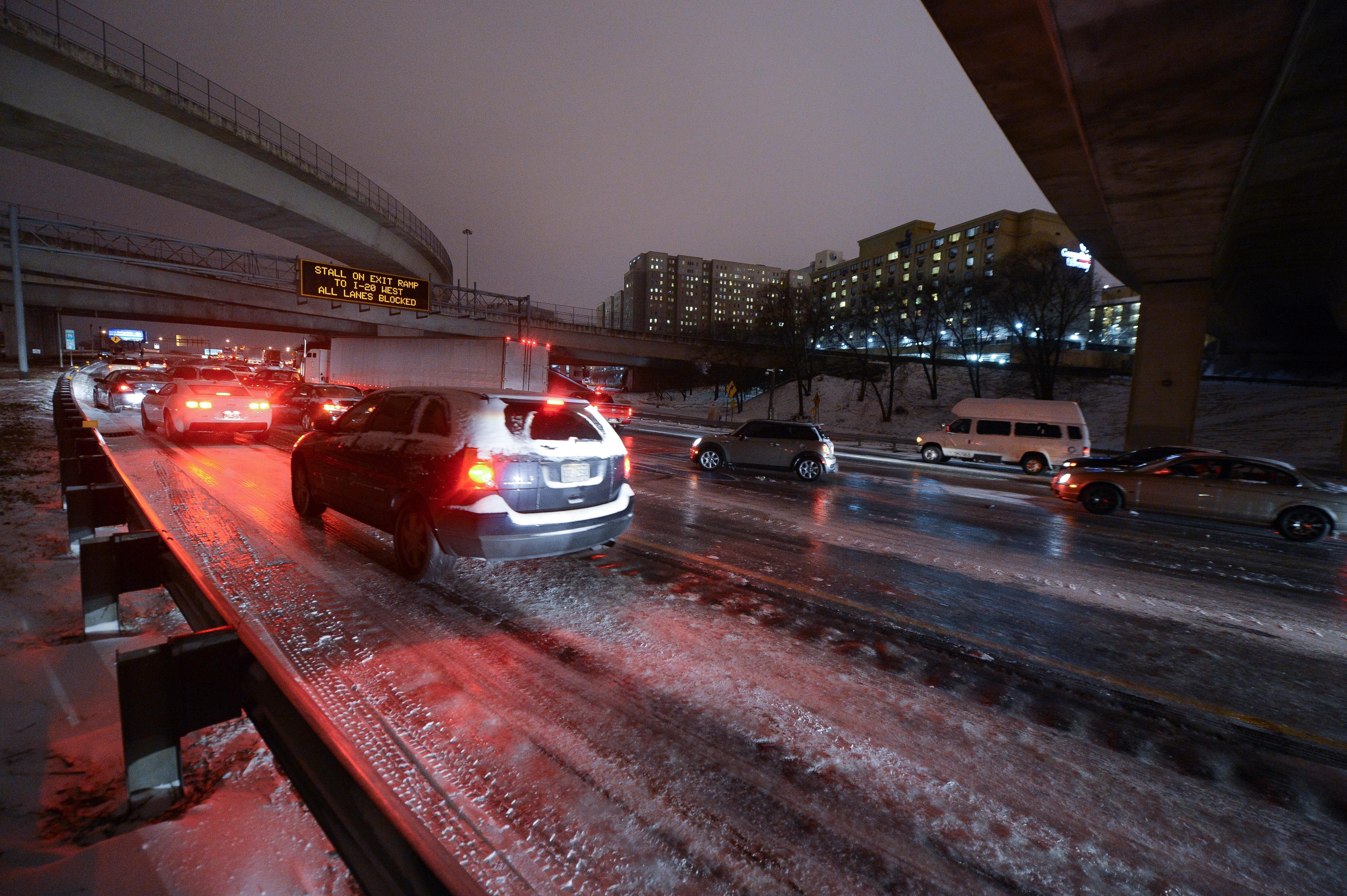 Rare Winter Storm In South Brings Ice And Snow To Region Unaccustomed To The Elements