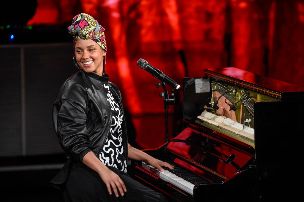 Alicia Keys Performs At 'Che Tempo Che Fa' Tv Show