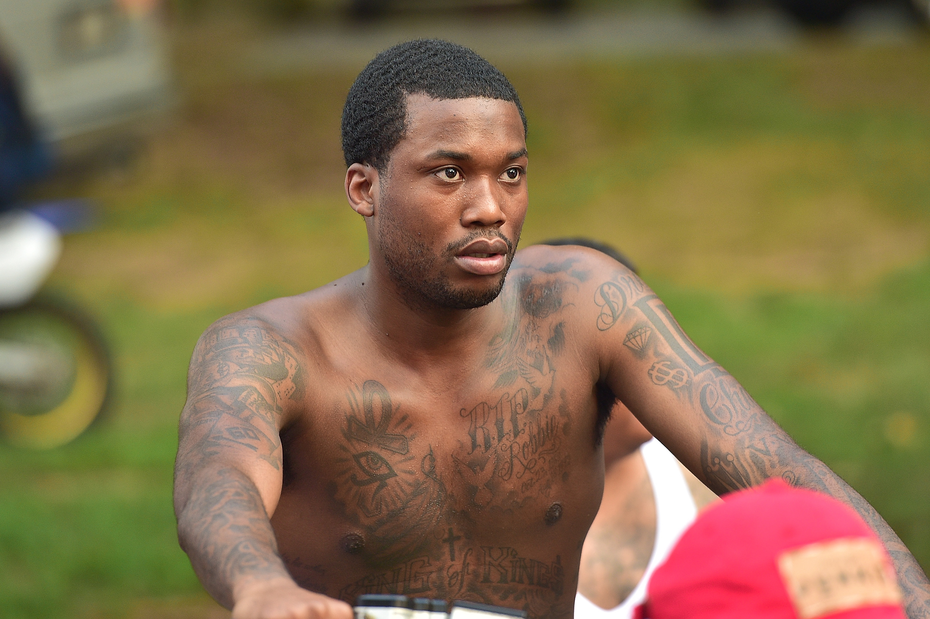 MMG Weekend's The #BIGGEST Pool Party