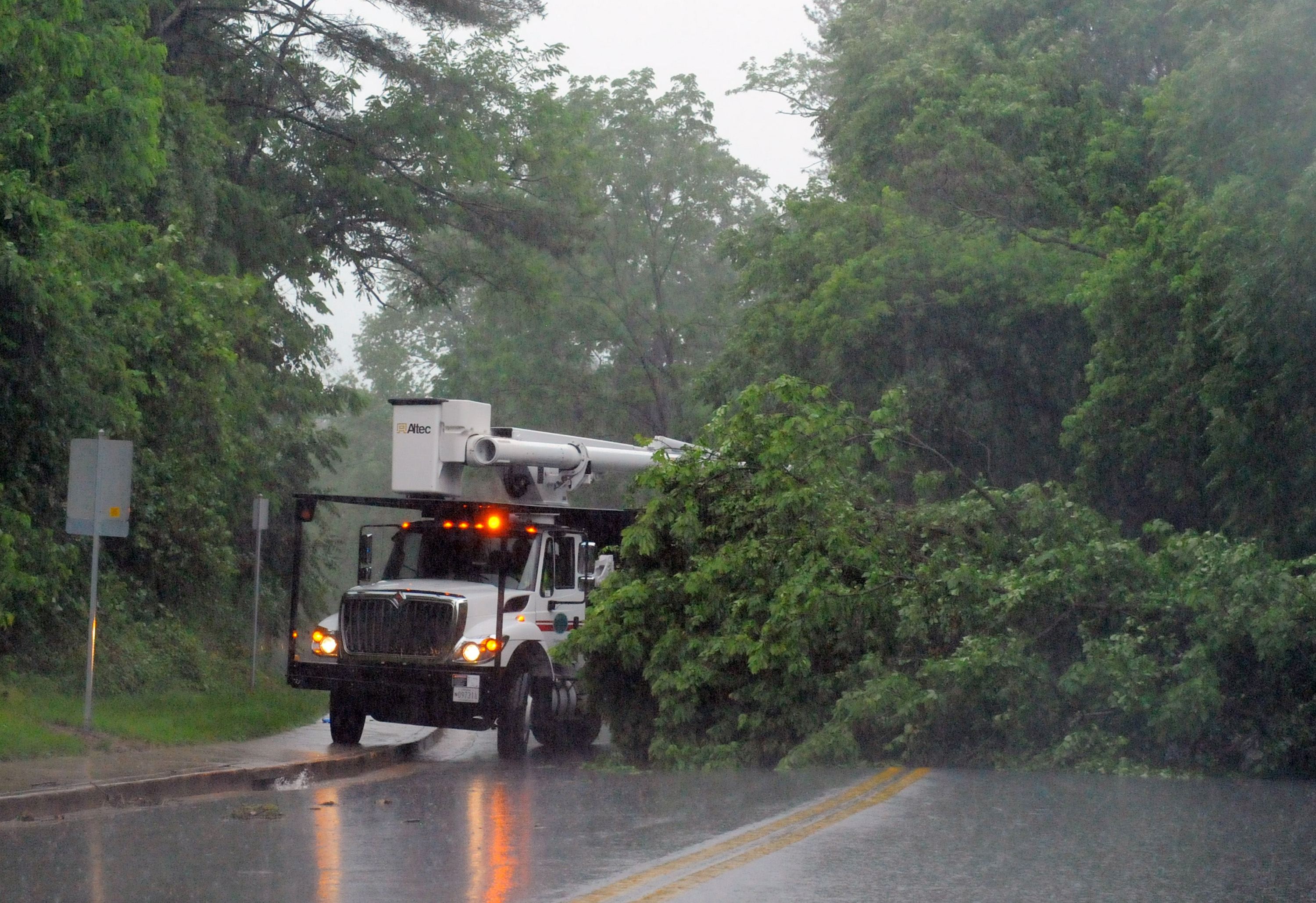 Ellicott City awash in flood waters as heavy rain drenches Baltimore region