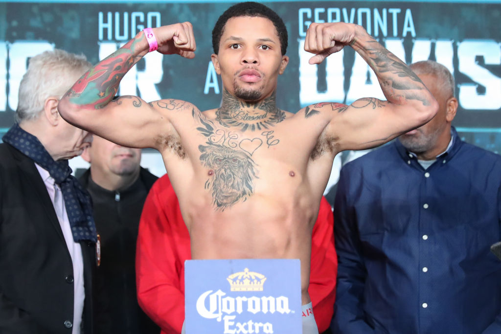 Adrien Broner v Jessie Vargas Weigh-Ins