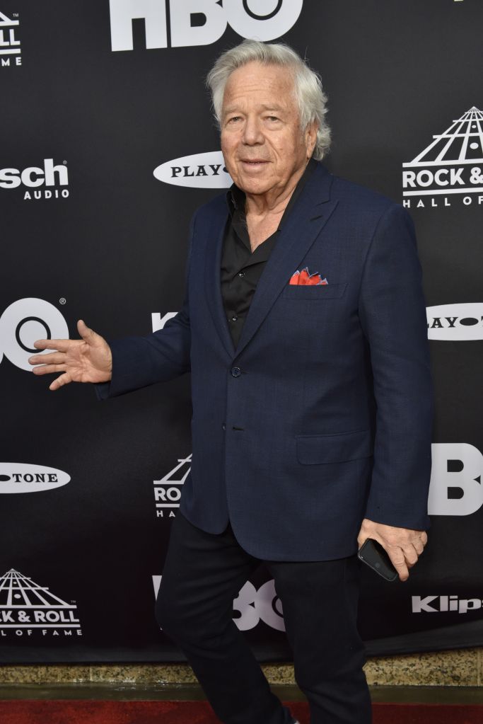 33rd Annual Rock & Roll Hall of Fame Induction Ceremony - Arrivals