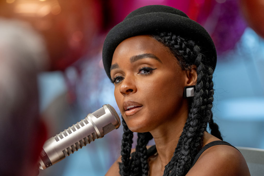 Janelle Monae Visits "Elvis Duran And The Morning Show"